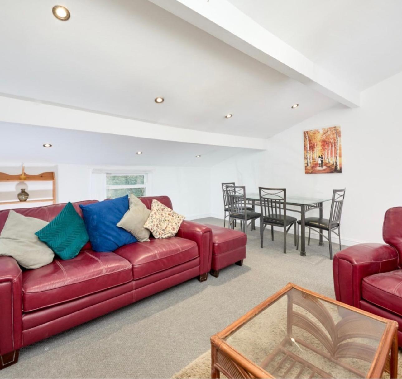 No 8 - Large 2 Bed Near Sefton Park And Lark Lane * Liverpool